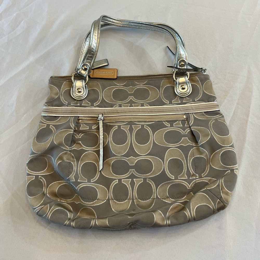 COACH 100% Authentic Vintage Y2K, Logo, Gray with Silver Metallic, 17.5” x 14”.